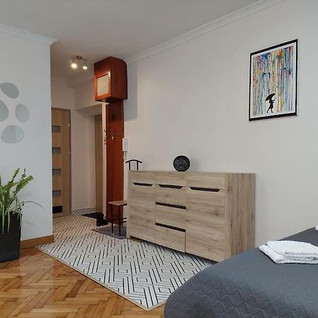 Domin Domin Appartement Częstochowa Buitenkant foto